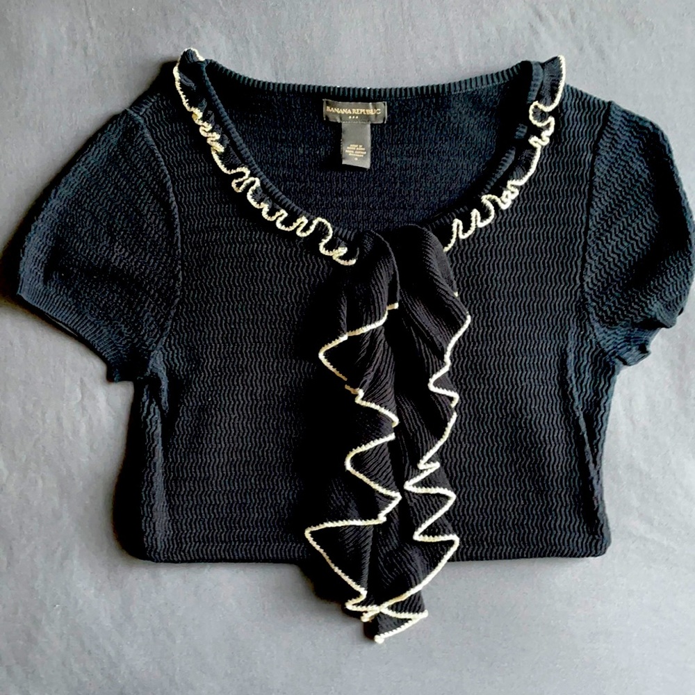 Banana Republic Sweater ruffle detail S